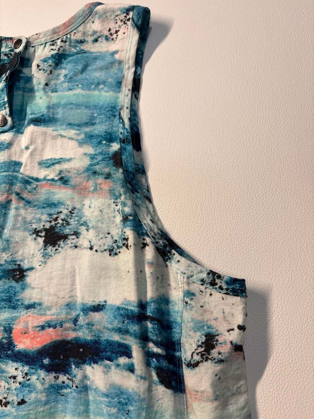 Calvin Klein Jeans Sleeveless Watercolor Ripple Print Drawstring Waist Dress - Picture 11 of 11